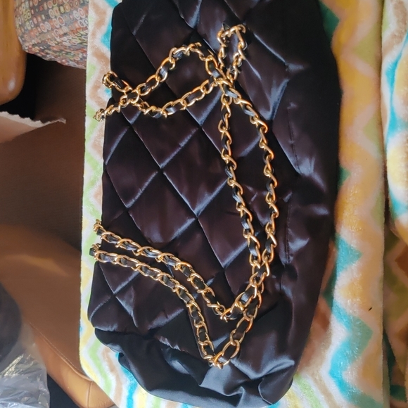 🔷ESTEE LAUDER BLACK CHEVRON BAG - Picture 2 of 6